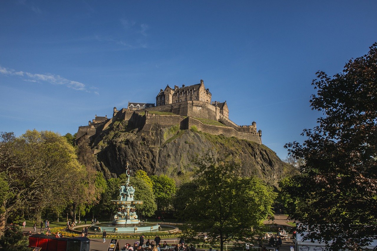 Edinburgh Schloss Schottland Geschichte